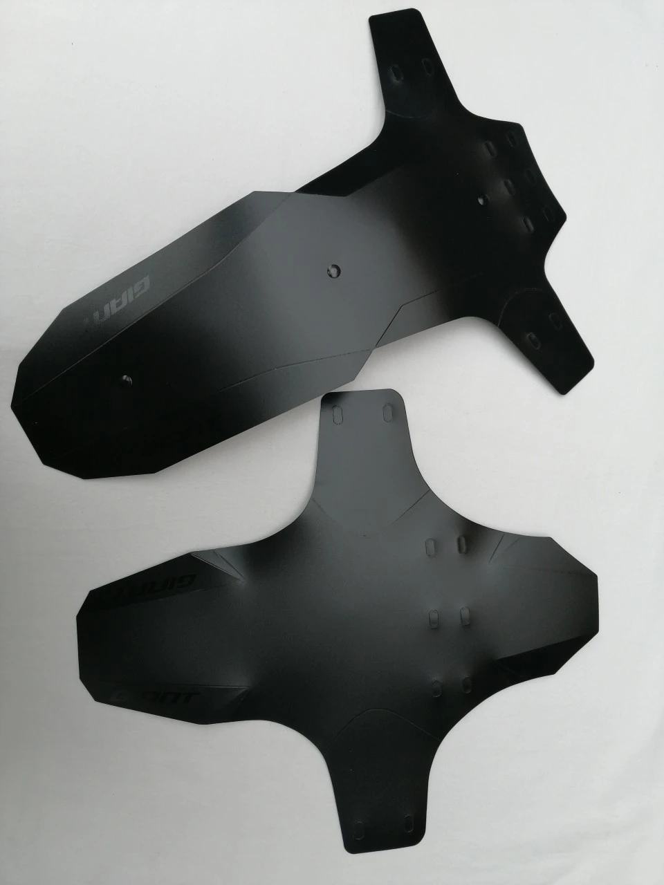 Giant E MTB Mud Guard Schutzblech Hinten Und Vorn Spritzschutzset 4 Giant E MTB Mud Guard Schutzblech Hinten Und Vorn Spritzschutzset – Bild 2