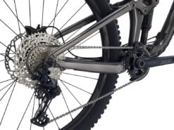 Giant Reign Metal / Black Diamond 12 Giant Reign Metal / Black Diamond -Giant MY22Reign29 ColorAMetal D3