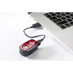 Giant Beleuchtung / Recon TL 200 - R&uuml;cklicht Waterproof: IPX7, Aufladen Per USB, 200lumen -Giant giant beleuchtung recon tl 200 ruecklicht waterproof ipx7 aufladen per usb 200lumen3